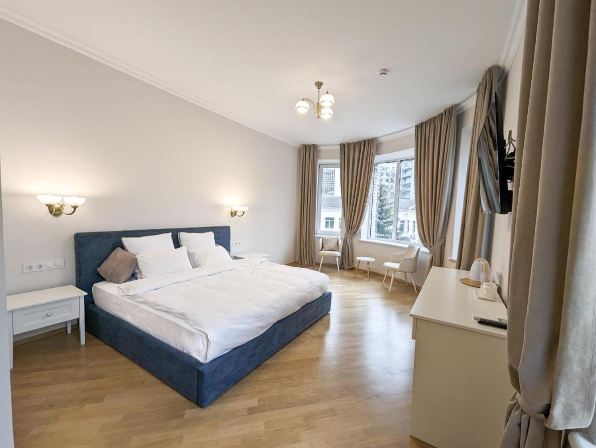 Kyiv Honchara Hotel Extérieur photo