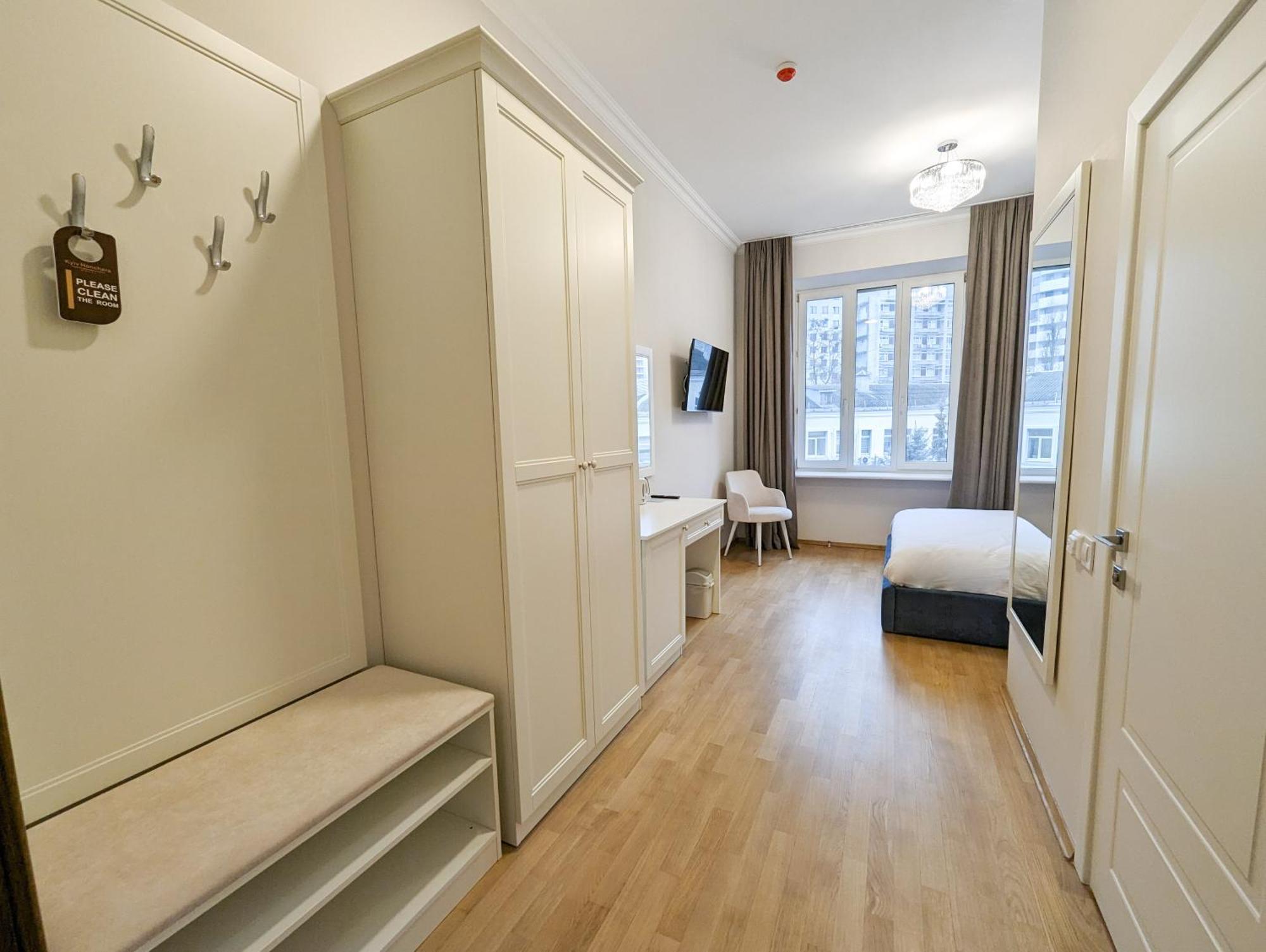 Kyiv Honchara Hotel Extérieur photo